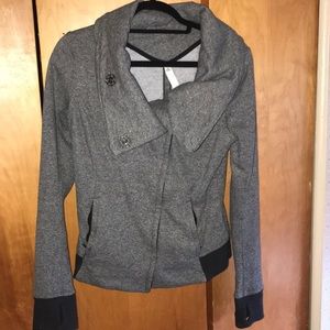 Lululemon Jacket with button-together high neck